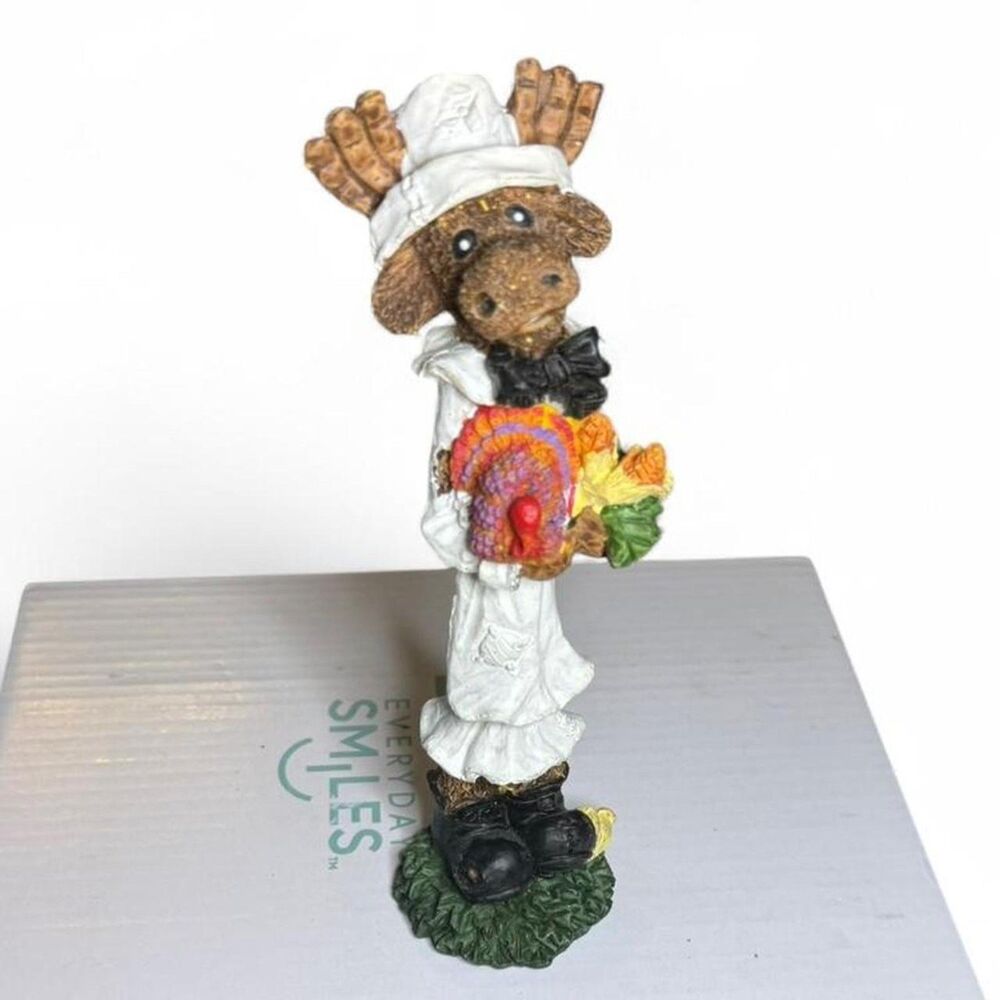 Thanksgiving Moose Figure Holding Turkey & White Outfit Decor